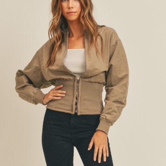 **Sellimg Fast ⭐️MABLE Cropped Or Not Two Way Jacket in Mocha Sz Sm Md - Picture 2 of 9